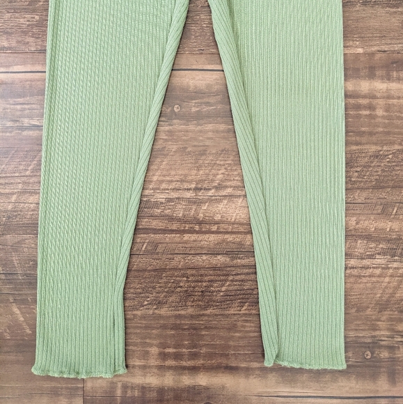 Epic Threads Leggings - Picture 10 of 10